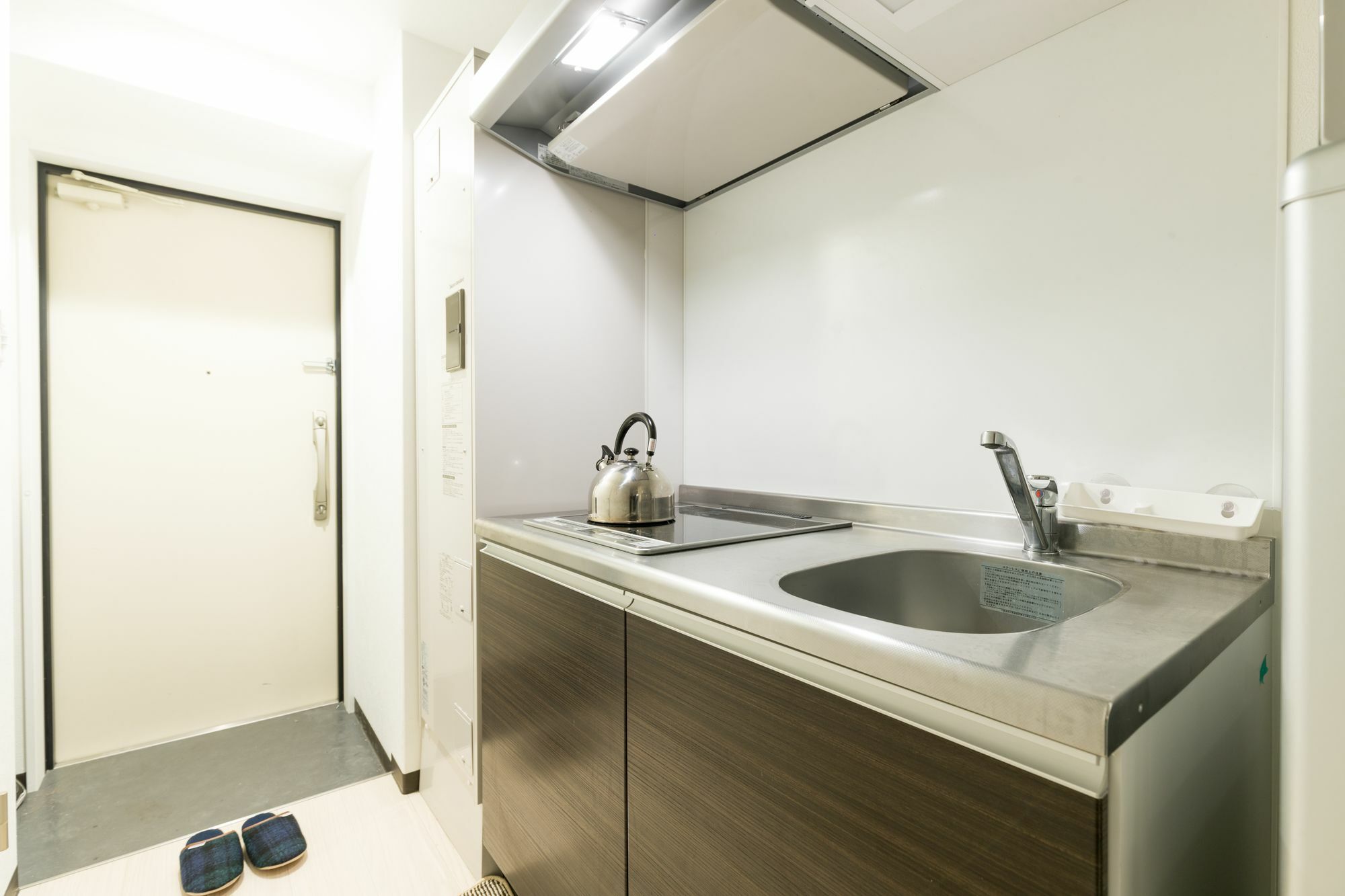 Uro Apartment Осака Екстер'єр фото
